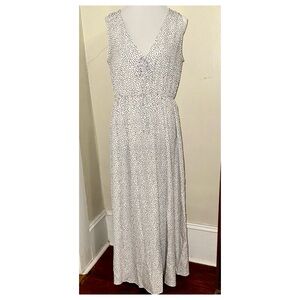 White Polka Dot Sleeveless V-Neck Elastic Waist Maxi Dress, Sz XXL (see meas)
